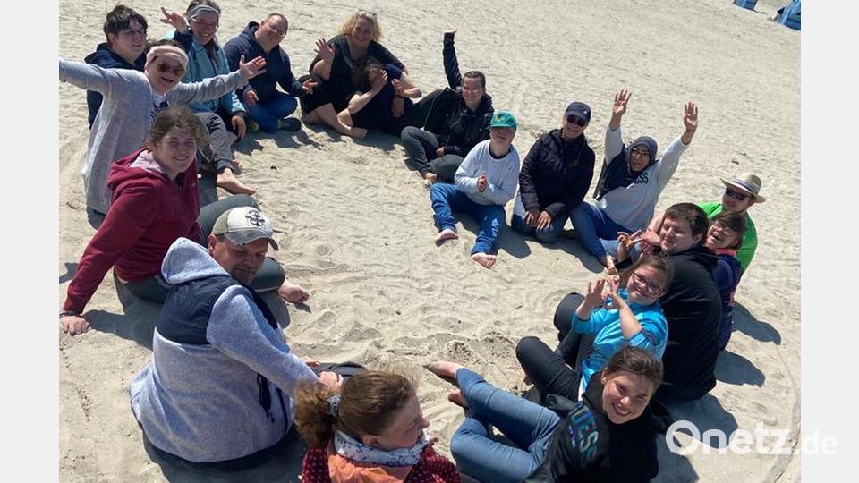 An der Nordseeküste hatte die Gruppe viel Spaß. Bild: Beata Höftmann/exb