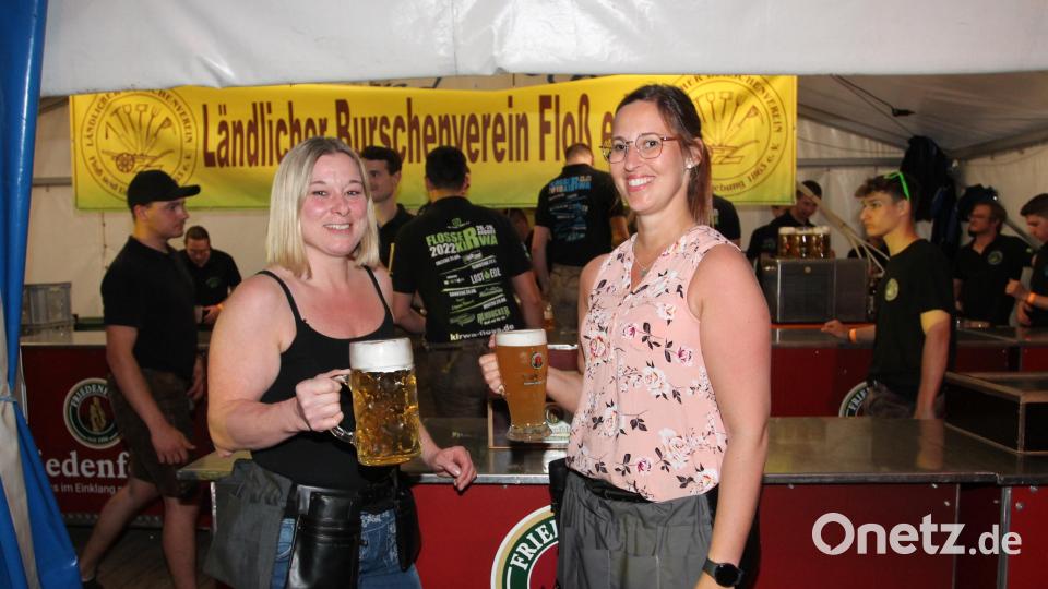 Impressionen von der Party mit der &quot;Eslarner Showband&quot; Bild: pi
