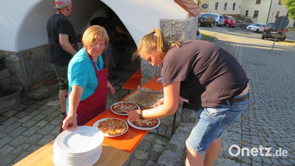 Am Backofen. Bild: adj