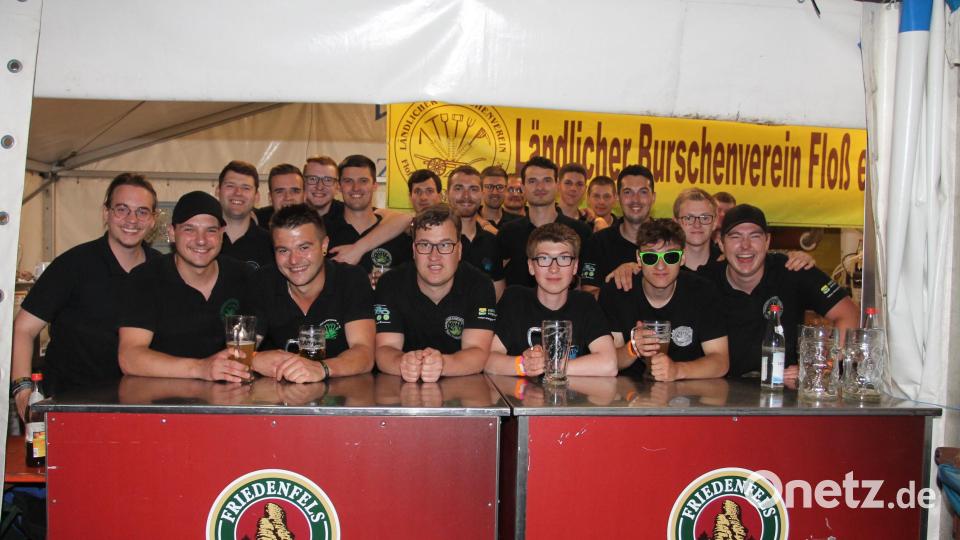 Impressionen von der Party mit der &quot;Eslarner Showband&quot; Bild: pi