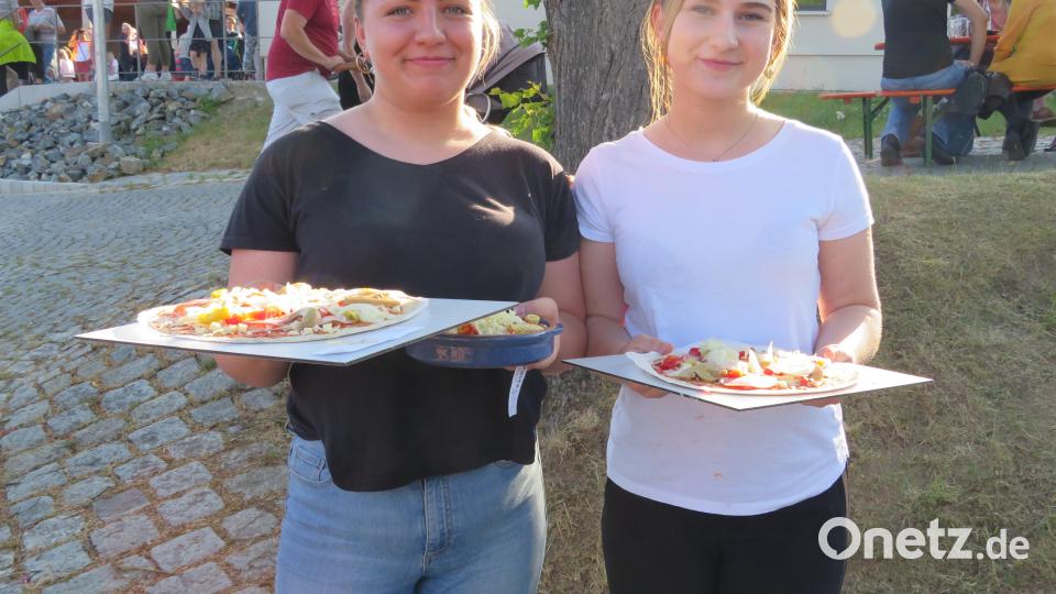 Italienische Speisen wandern zum Backofen Bild: adj