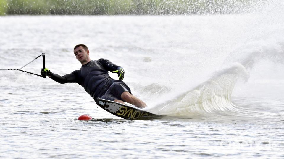 Fabian Horsch vom WSC Haidweiher beim Slalom Bild: Hubert Ziegler