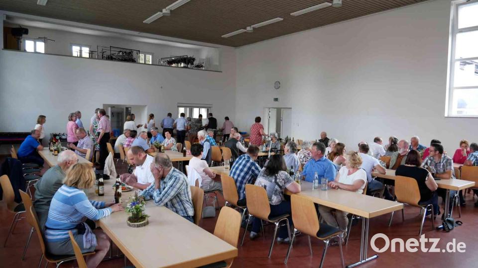 An der Jubiläums-Generalversammlung beteiligten sich Anbauer, Mitglieder und Angehörige. Bild: gz