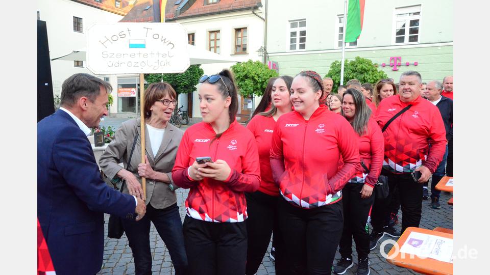 Für vier Tage sind die Sportler in weiden und im Landkreis zu Gast. Bild: Kunz