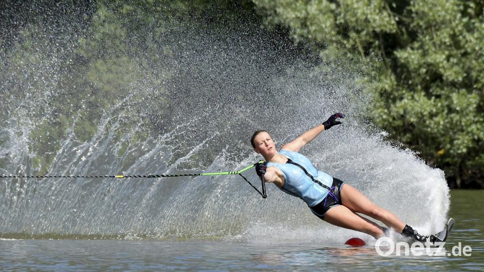 Lara Brummel beim Slalom Bild: Hubert Ziegler