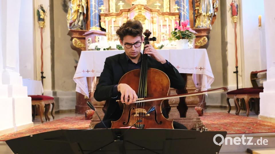 Christoph Steiner-Heinlein, Ausnahmekünstler am Cello, spielt und erläutert am 18. Juni spanische Tänze Bild: do