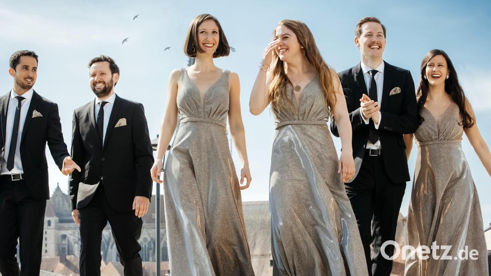 Das Vokalensemble &quot;Stimmgold&quot; wird den Vortrag von Claudia Seidl musikalisch umrahmen. Bild: Matt&amp;Glänzend/exb