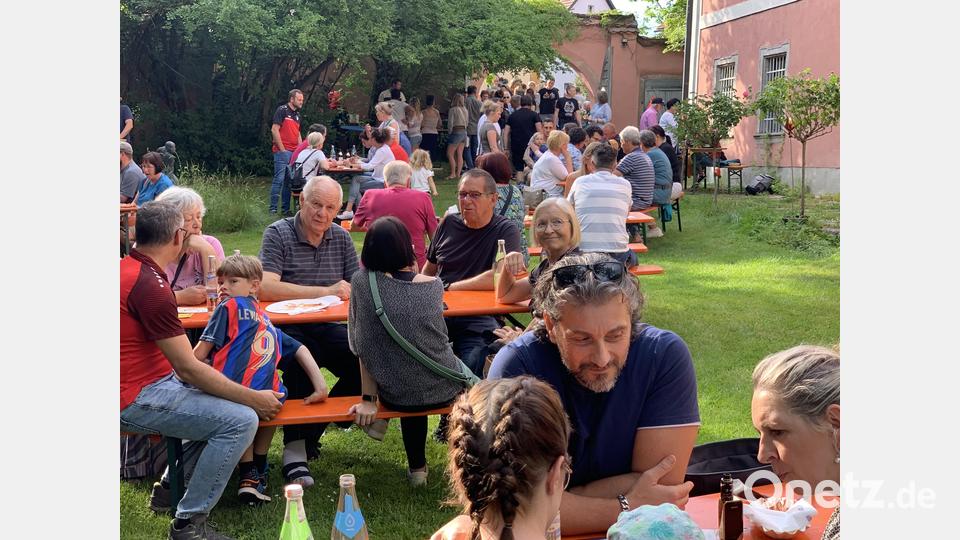 Pfarrgarten beim Sportverein. Bild: tok