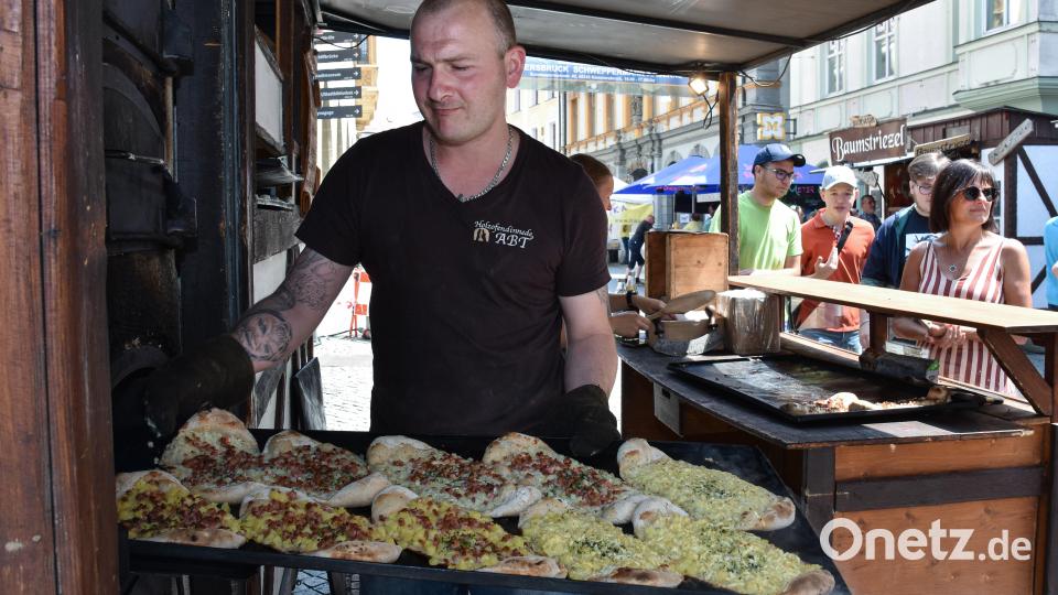In Sachen Essen dürften keine Wünsche unerfüllt geblieben sein. Bild: Stephan Huber