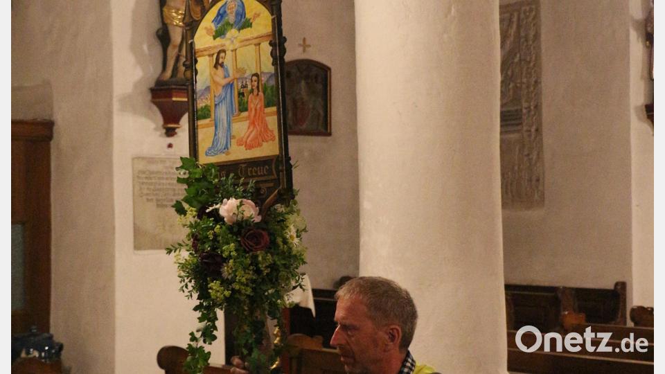 Das Wallfahrtsbild aus Kastl ist etwas Besonderes. Es zeigt die Heilige Dreifaltigkeit und auf der zweiten Seite die Patronin der Kastler Ortskirche: St. Margaretha. Bild: rpp