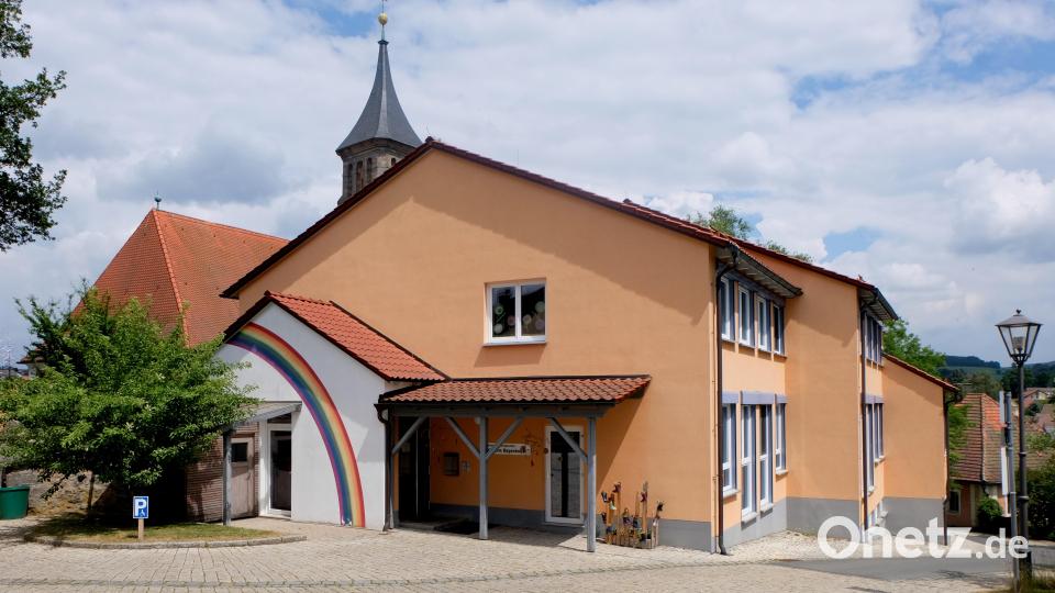 Zuversichtlich sind die Verantwortlichen der evangelischen Gemeindediakonie, dass im Herbst die Ausschreibung der Bauarbeiten erfolgen und im Frühjahr 2024 die Erweiterung des Kindergartens vollzogen werden kann. Bild: le