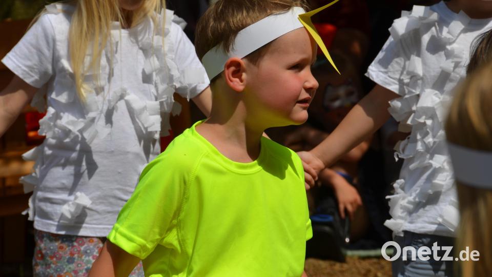 Mit Bravour füllte der kleine Mann (Jonas Bodensteiner) seinen schauspielerischen Part aus. Bild: dob