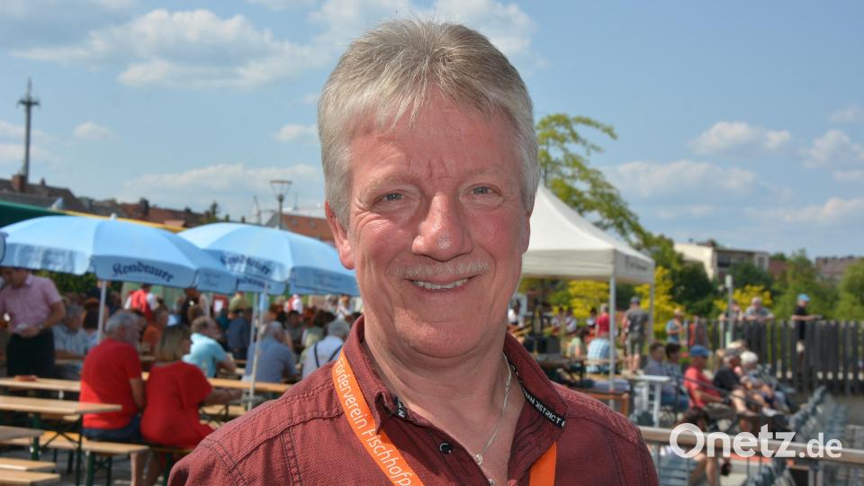 Vinzenz Rahn, Vorsitzender des Fördervereins Fischhofpark, zeigte sich von der bisherigen Resonanz des Kultursommers regelrecht begeistert. Bild: jr