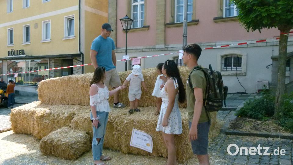 Für US-Familien hatten Strohballen besondere Reize Bild: rn