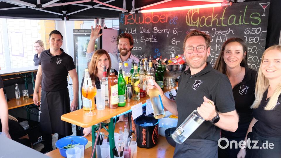 Cocktails mit Spaß und Freude bei Oischnak serviert, das gehört dazu. Bild: mab