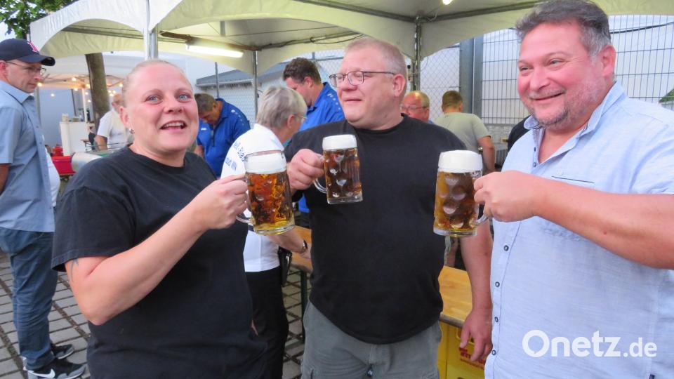 Impressionen vom Fest rund ums Altenstädter Rathaus. Bild: adj