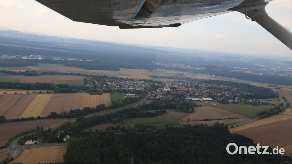 Diese Aussicht zeigt sich den Piloten und Luftbeobachtern der Luftrettungsstaffel vom Stützpunkt Weiden-Latsch. Bild: jak