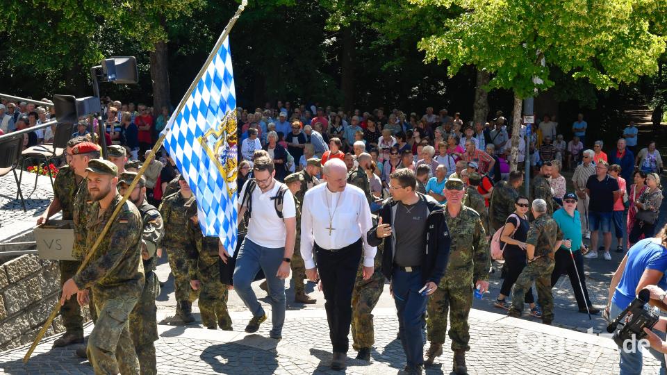 Auch die bayerische Flagge durfte nicht fehlen. Bild: Petra Hartl