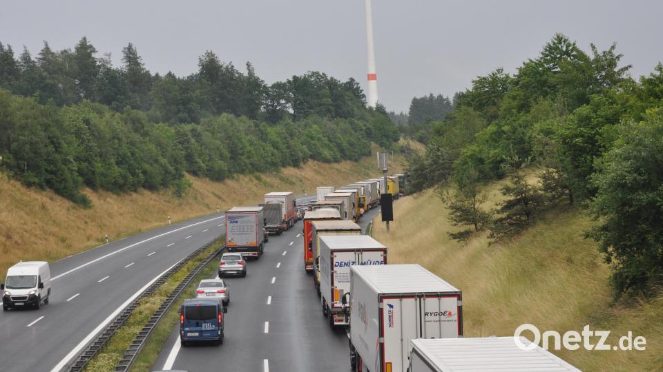 In diesem Abschnitt funktionierte die Rettungsgasse vorbildlich. Das war nicht überall der Fall. Bild: dob