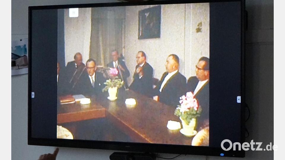 Im Rathaus war auch historisches Filmmaterial zu sehen. Bild: abi
