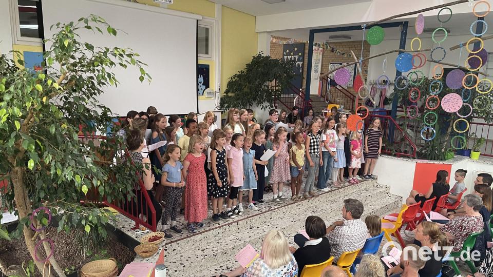 Sommerkonzert des Kinder- und Jugendchors der Pfarrei St. Michael Poppenricht begeisterte das Publikum. Bild: Regina Probst