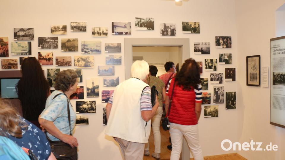 Für all die Medienangebote des Museums blieb gar keine Zeit. Doch die vielen Fotos dokumentierten das Leben der berühmten Resl gut. Bild: rpp