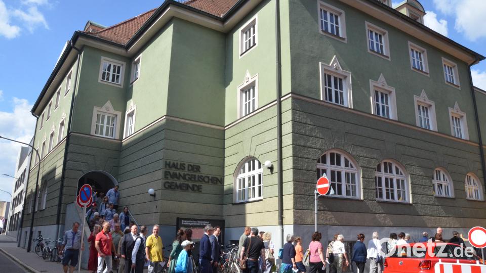 Die Evangelische Kirchengemeinde zieht aus dem Evangelischen Vereinshaus in Weiden aus. Bild: Kunz