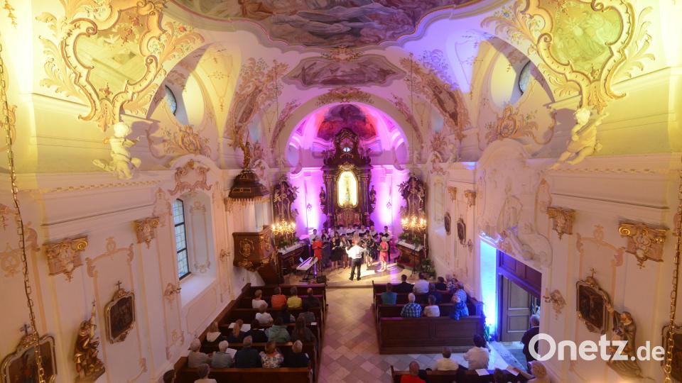 Der Kirchenchor hat in seinem Repertoire ein ganzes Album voller ABBA-Hits. Bild: bey