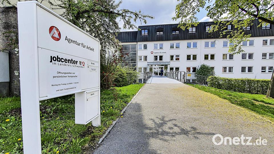 Die Agentur für Arbeit in Schwandorf. Bild: Hösamer
