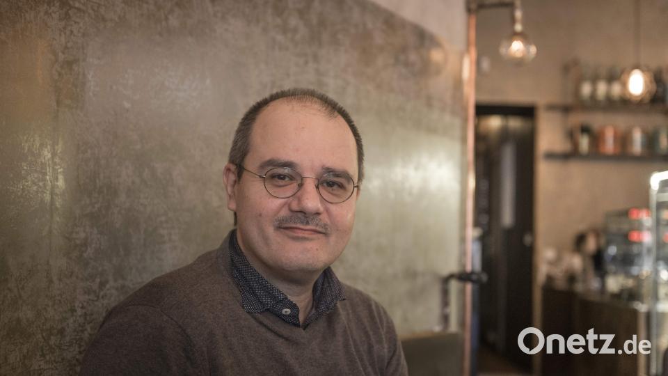 Schriftsteller Sherko Fatah liest am 15. Juli im Literaturhaus Oberpfalz. Bild: Peter von Felbert/exb