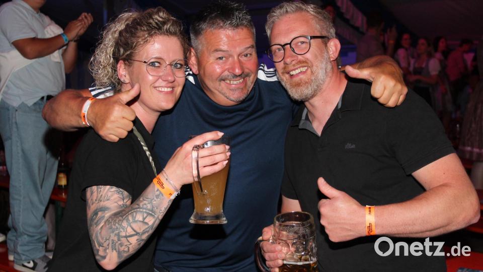 Partystimmung mit den &quot;Stoapfälzer Spitzbuam&quot; Bild: pi
