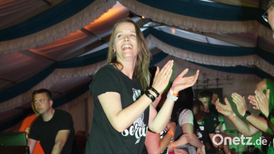 Partystimmung mit den &quot;Stoapfälzer Spitzbuam&quot; Bild: pi
