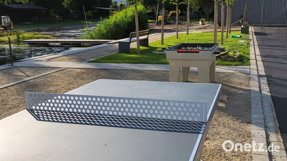Ausgestattet ist das Freizeitgelände auch mit Tischtennisplatte und Kicker. Bild: rti