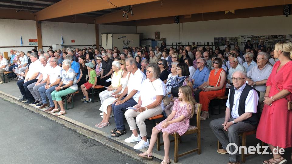 Der Feldgottesdienst war gut besucht. Bild: gdö