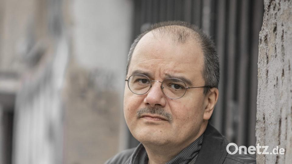 Sherko Fatah stellt seinen Roman &quot;Der große Wunsch&quot; vor. Bild: Peter von Felbert/exb