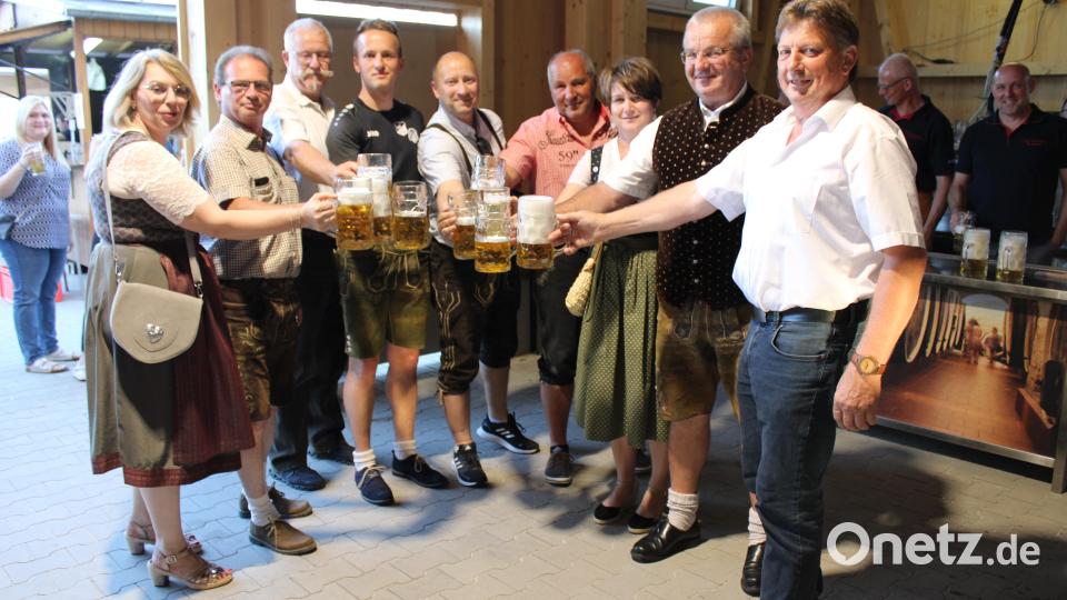 Ein Prosit auf eine gute Kirchweih 2023. Bild: ral