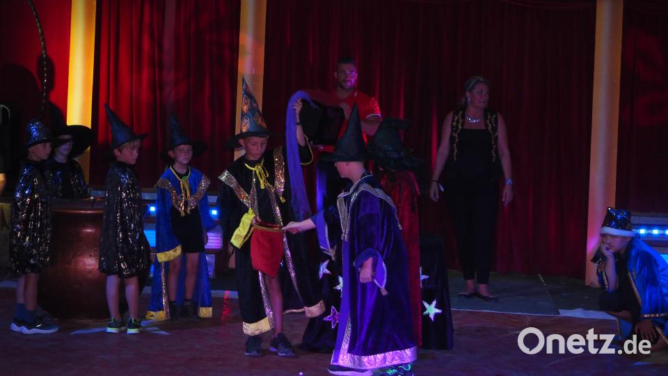 „Manege frei“ für die Grundschule Neustadt/WN Bild: krb