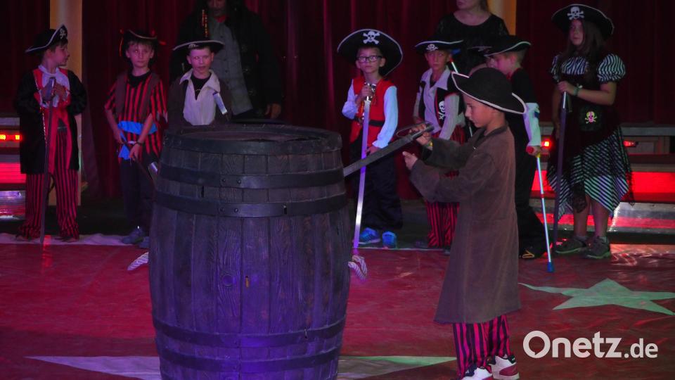 „Manege frei“ für die Grundschule Neustadt/WN Bild: krb