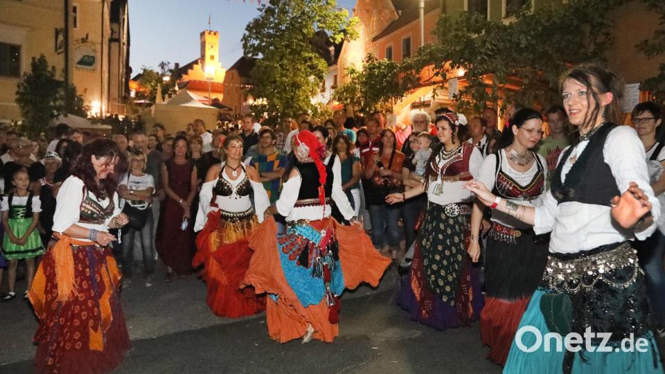 Besonders abends ist erfahrungsgemäß die Nabburger Altstadt beim Mittelalterlichen Markt proppenvoll. Archivbild: Gerhard Götz