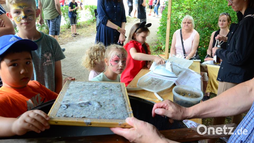 So wurde früher Papier hergestellt. Bild: Kunz