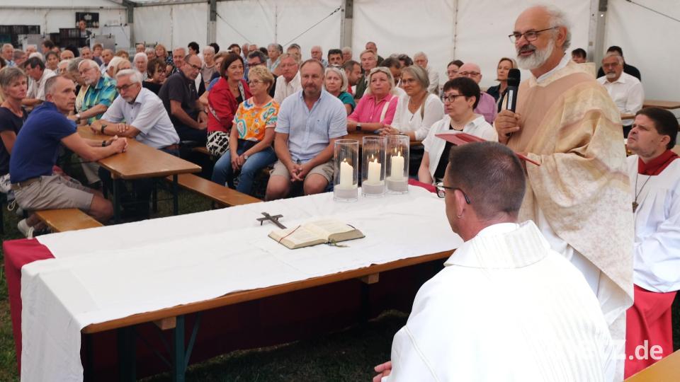Der Gottesdienst beim Fischerfest stellt den Abschluss des Wochenendes dar Bild: mab
