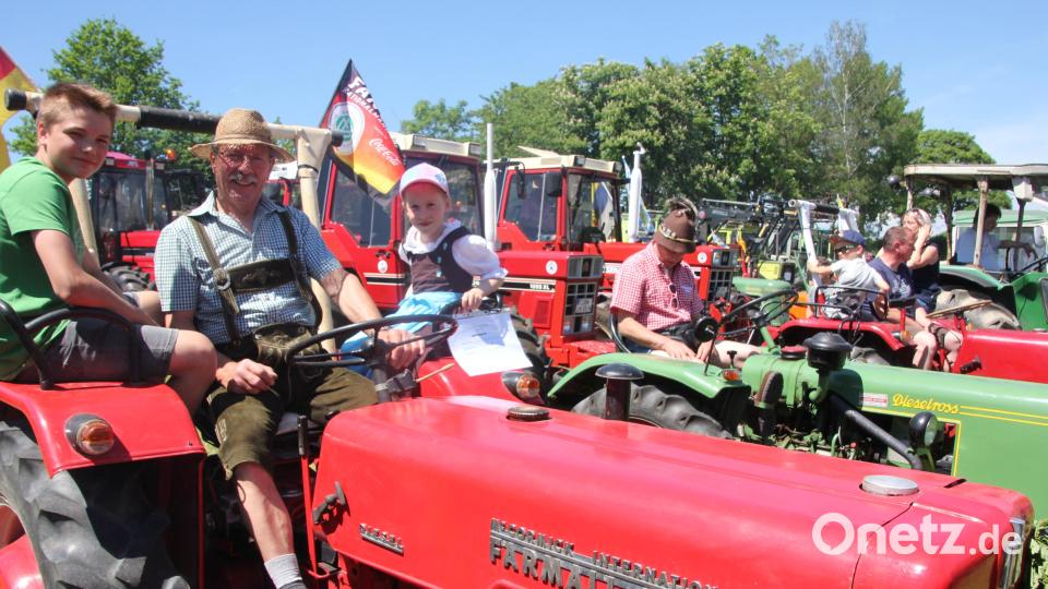 Zum 7. Traktortreffen lädt der „1. Traktor Oldie Club Tirschenreuth“ am Sonntag, 23. Juli, ein. Unser Bild zeigt eine Aufnahme vom letzten Traktortreffen 2019. Bild: kro