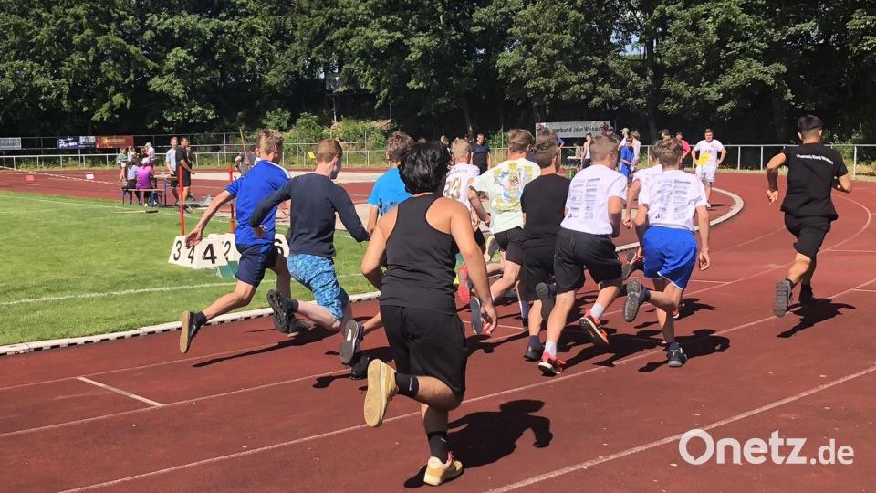 Beim 800-Meter-Lauf trennte sich rasch die Spreu vom Weizen. Bild: wro