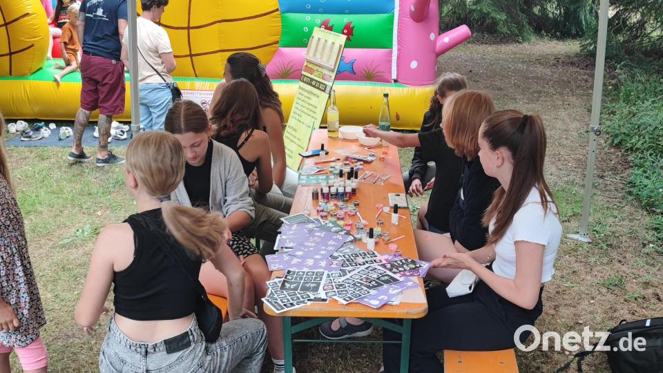 Viele Besucher kamen zum Fischerfest des Fischereivereins Stiftland. Bild: Fischereiverein Stiftland/exb