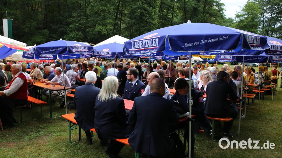 Schnell sind die Reihen gefüllt. Bild: ral