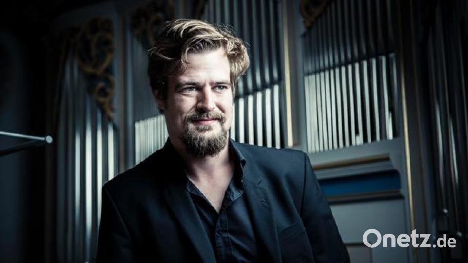 Martin Sturm gibt am Samstag, 22. Juli, ab 12 Uhr in der Schulkirche ein Orgelkonzert. Bild: Guido Werner/exb