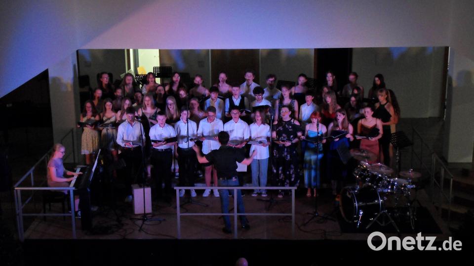 Großer Chor, Leitung Wolfgang Gleixner Bild: hbl