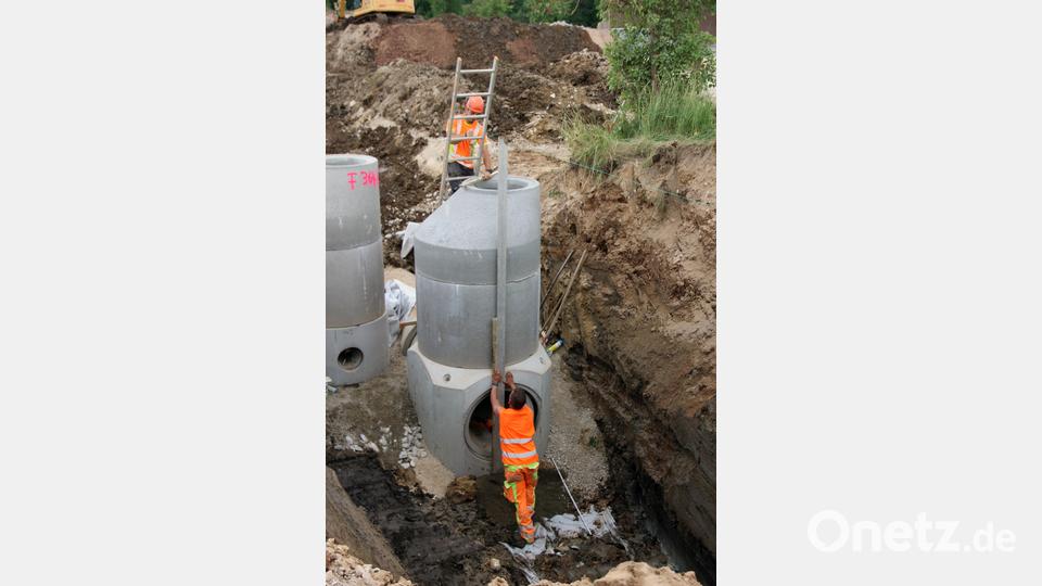 Zwischen 1 Meter und 6,5 Meter sind die Abwasserkanäle in der Tiefe. Bild: lep