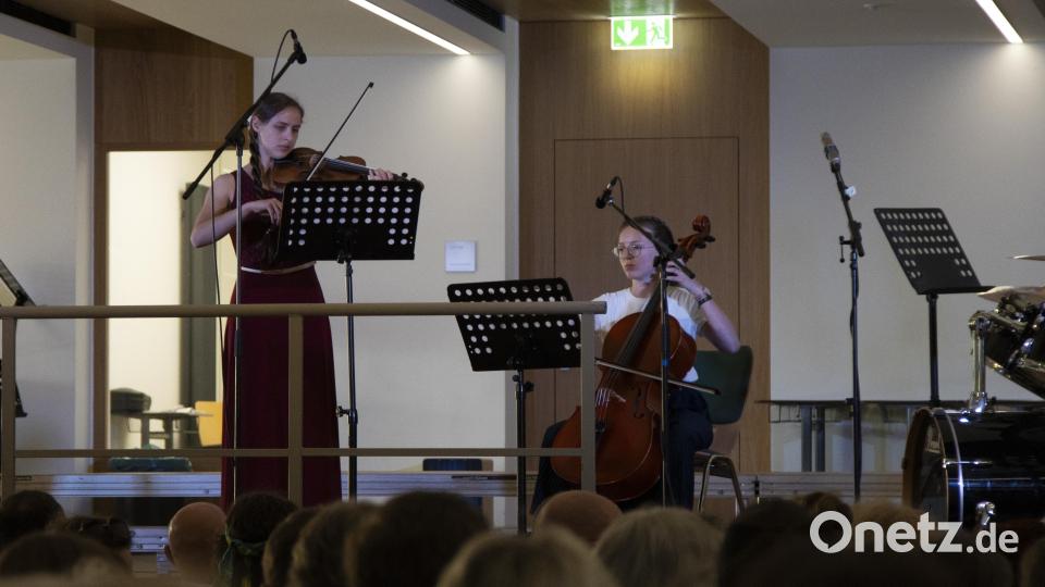 Duo Violine und Violoncello musizieren Bach und Händel Bild: Michael Birkhan