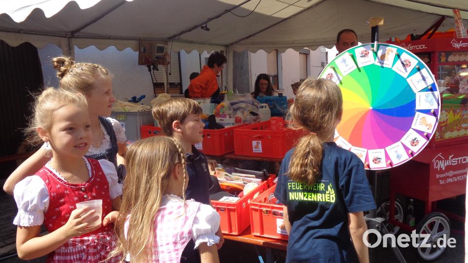 Nicht nur bei &quot;Wir in Bayern&quot; gibt es ein Glücksrad, sondern auch beim Förderverein der Schule. Bild: amö